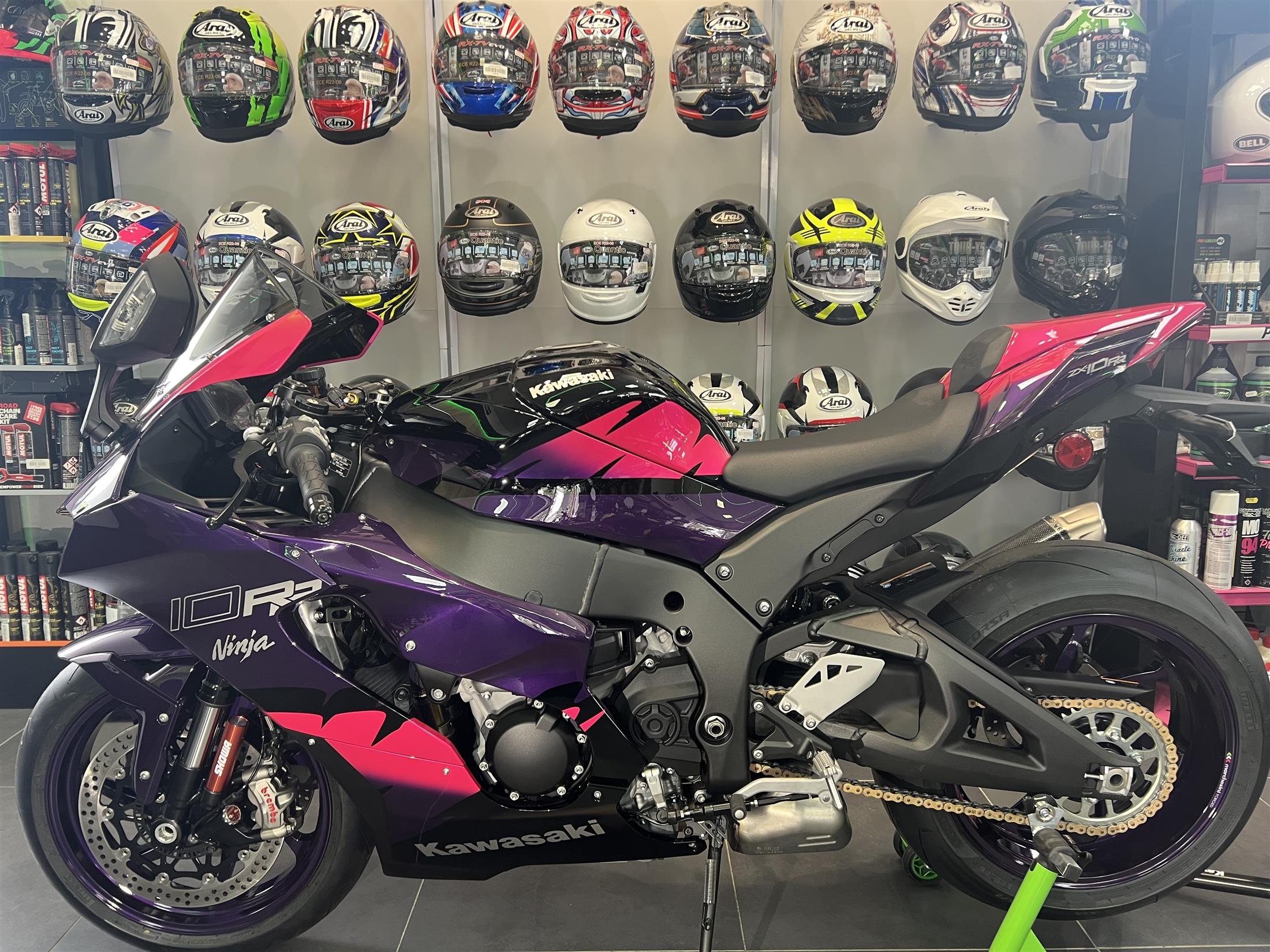 KAWASAKI ZX10RR 40TH ANNIVERSARY EDITION 1 OF 40 LOW RATE FINANCE