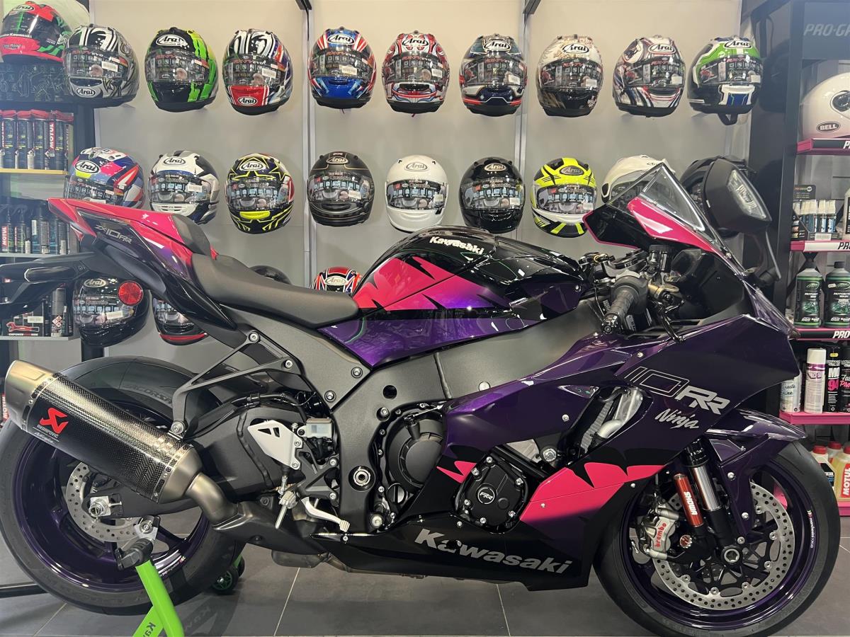 フェイラーAnnualVersion 10th Anniversary Ninja ZX-10R 40th Anniversary | Kawasaki