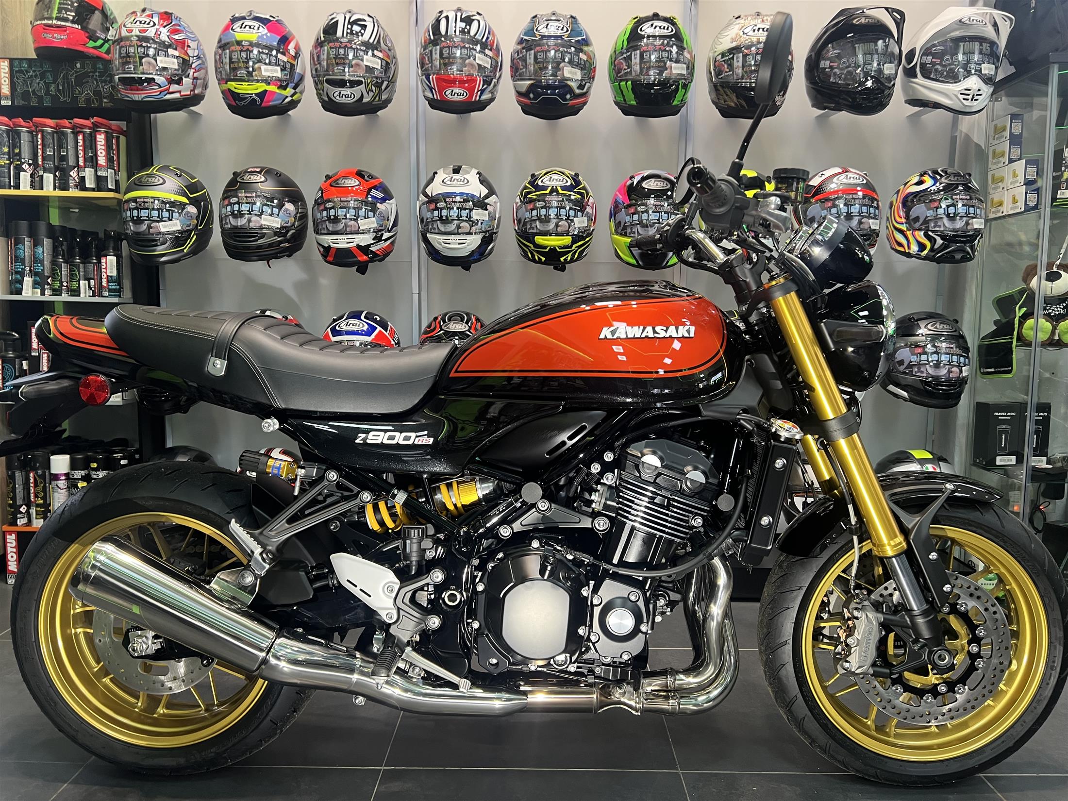 2026 KAWASAKI Z900RS SE