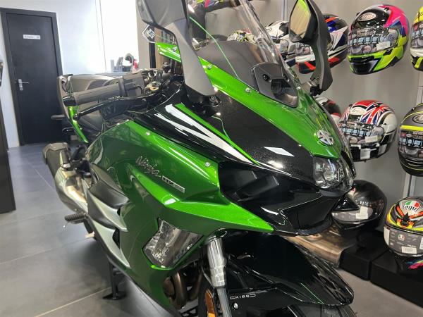 Thumbnail 9 of UNREGISTERED KAWASAKI H2 SX SE SAVE £3828