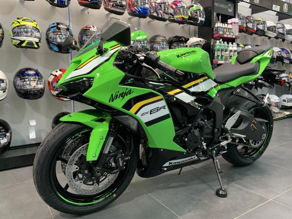 Thumbnail 6 of UNREGISTERED KAWASAKI NINJA ZX6R SAVE £582