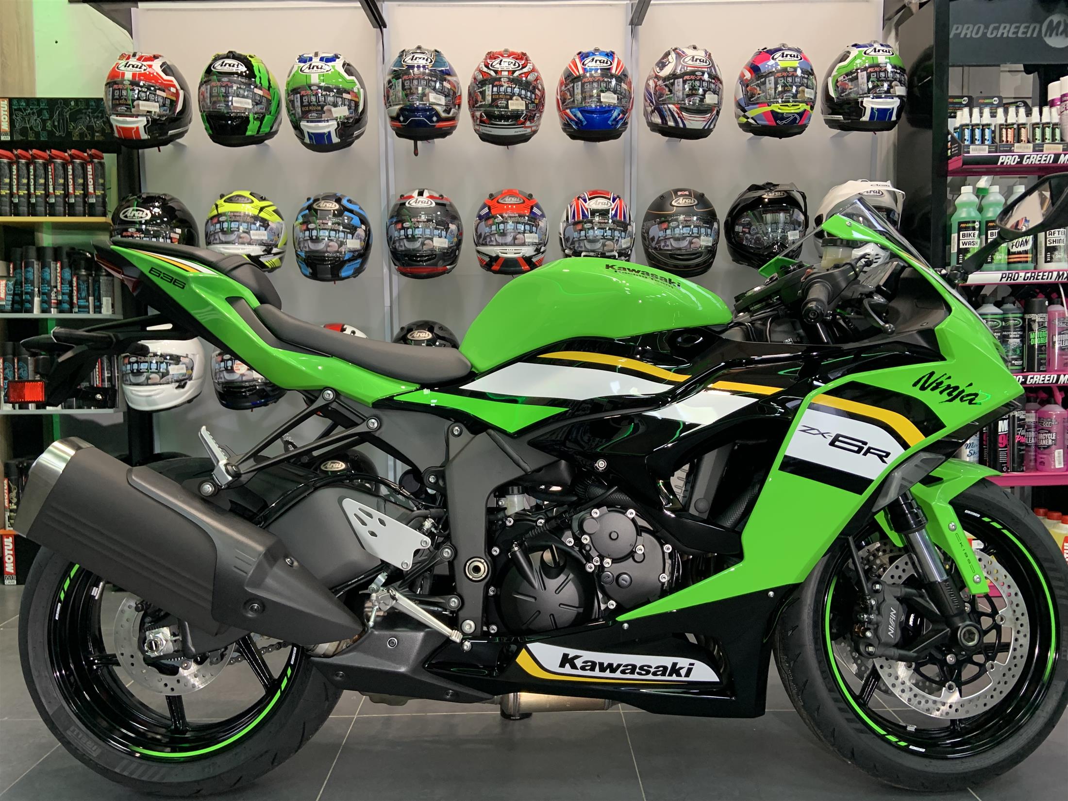 UNREGISTERED KAWASAKI NINJA ZX6R SAVE £582 - Coleraine Kawasaki