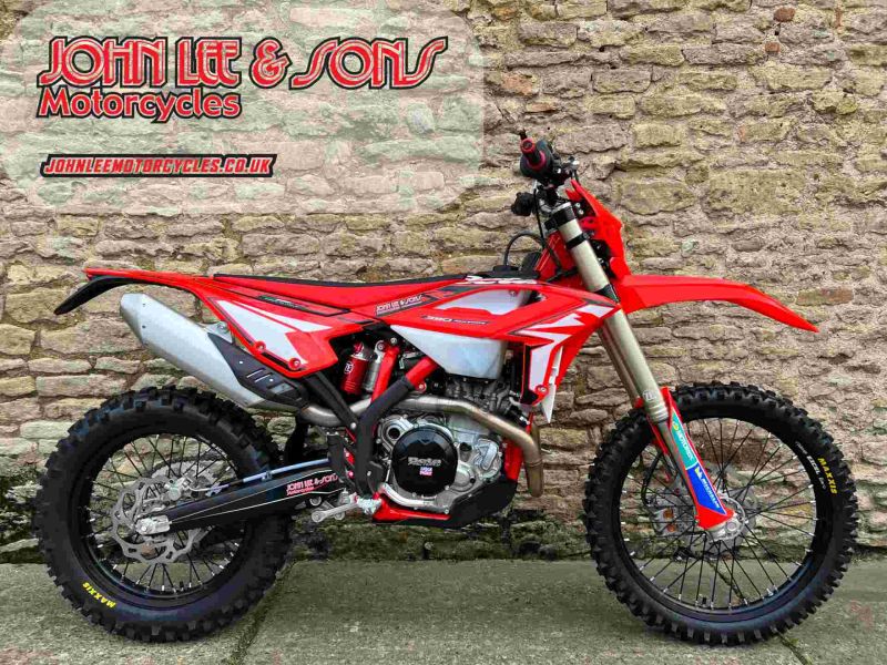 New Beta RR350 4T 2024 RED