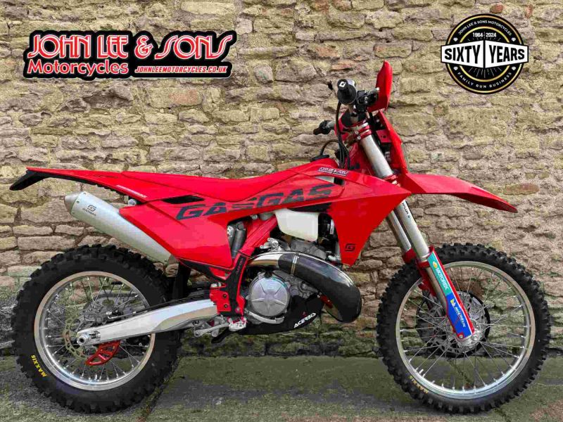 New Gas-Gas EC250 2025 JL SPECIAL SALE PRICE RED