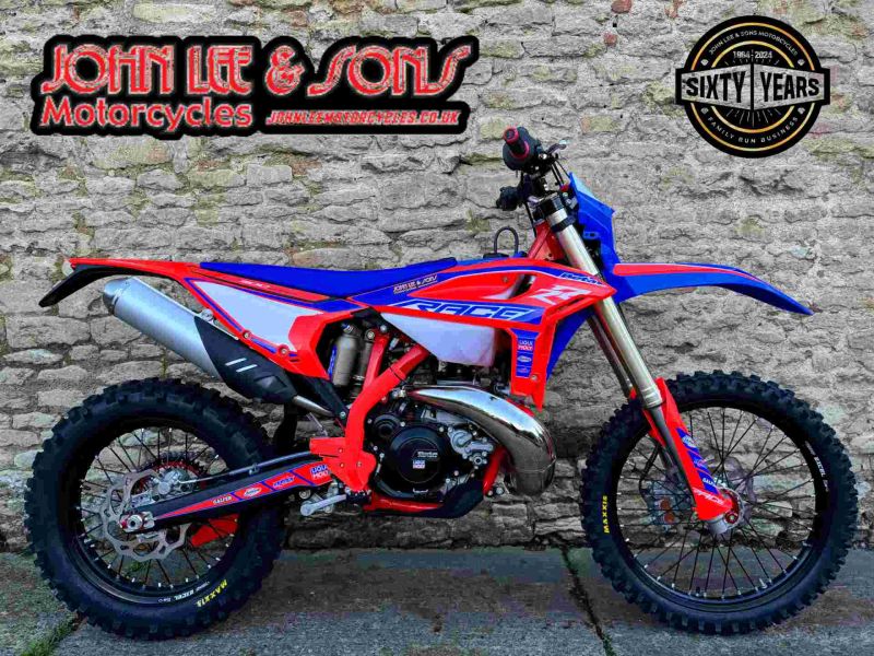 New Beta RR300 2T RACING 2025 RED
