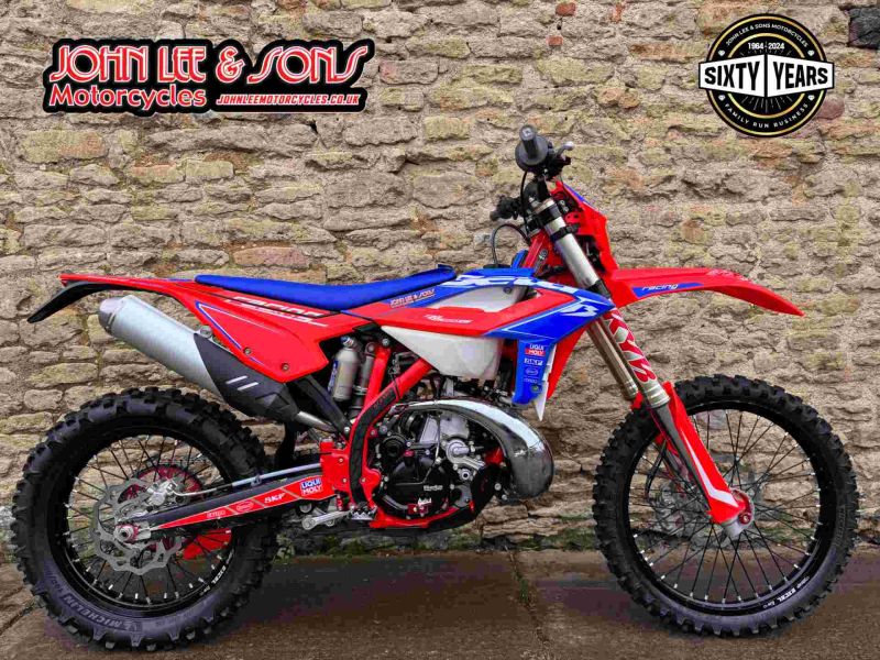 2024 Beta RR200 2T RACING 2023 RED/BLUE