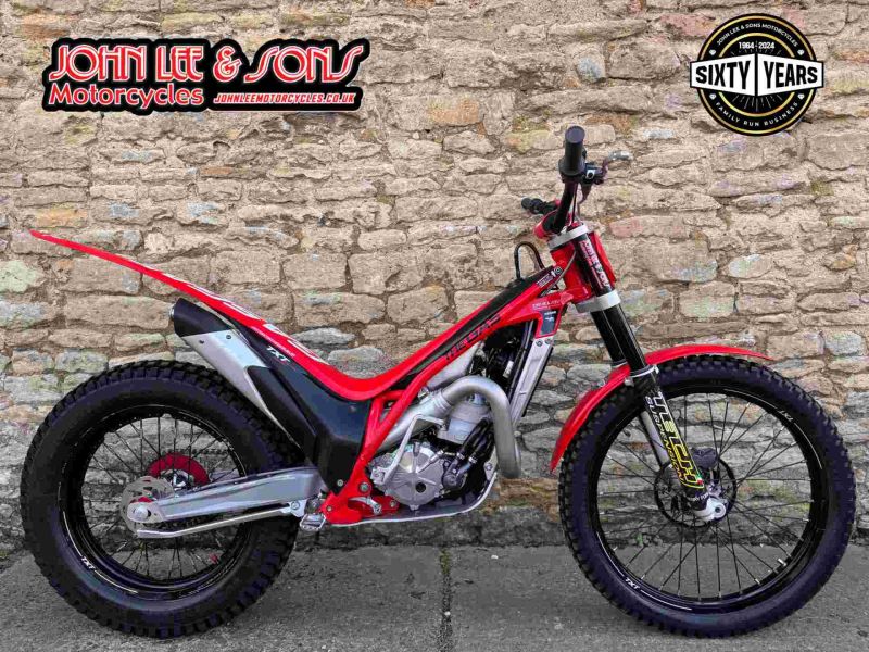 2023 Gas-Gas TXT 300CC RACING 2024 RED