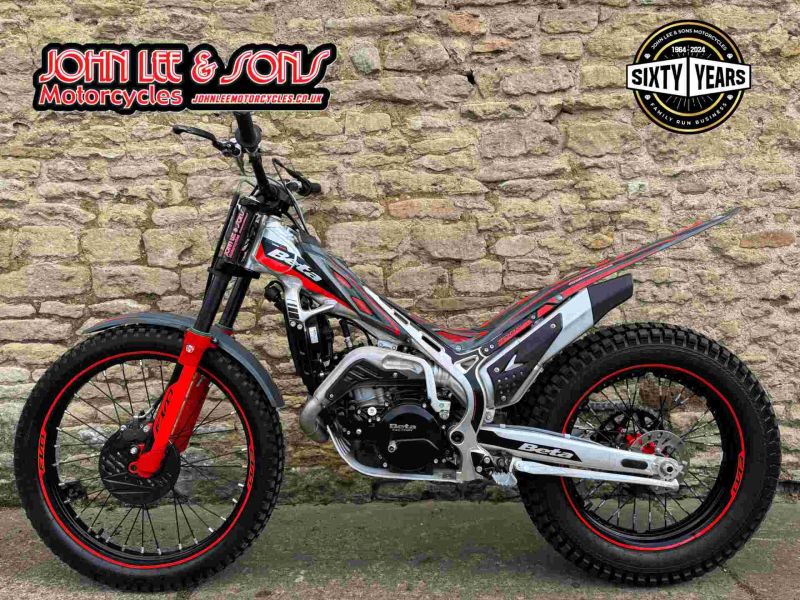 New Beta EVO 300CC 2025 SILVER