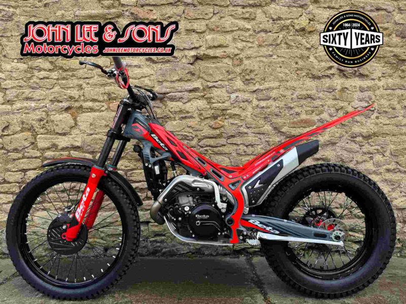 New Beta EVO 250CC 2025 GREY/RED