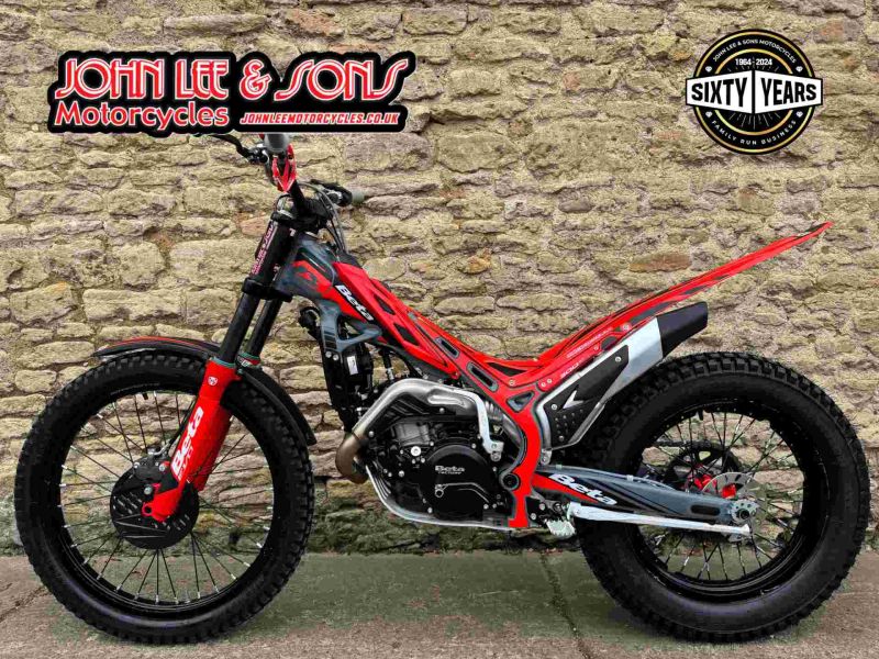 New Beta EVO 300CC 2025 GREY/RED