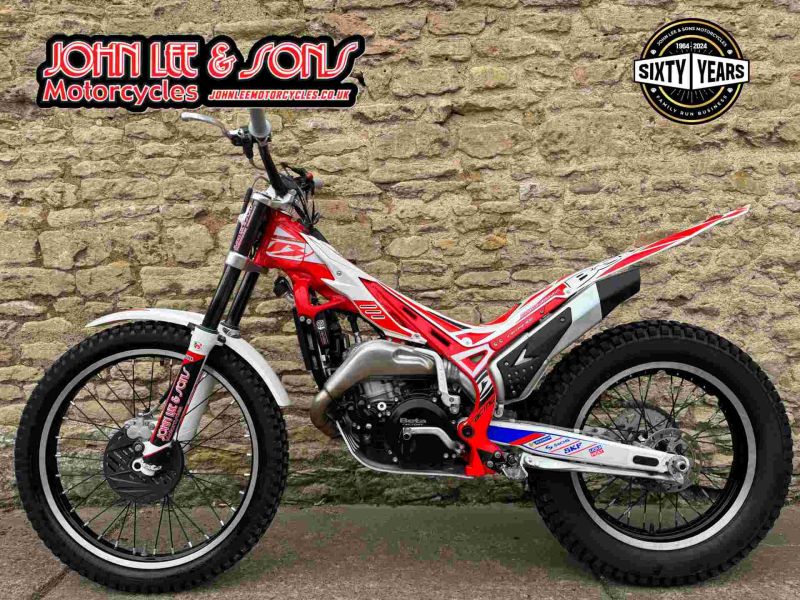 2017 Beta EVO 300CC 2017 RED