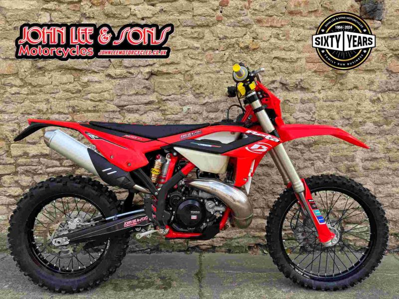 New Beta RR300 2T 2023 RED