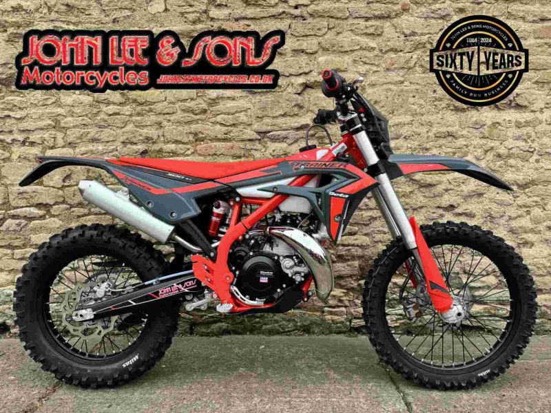 New Beta X-TRAINER 300CC 2025 GREY