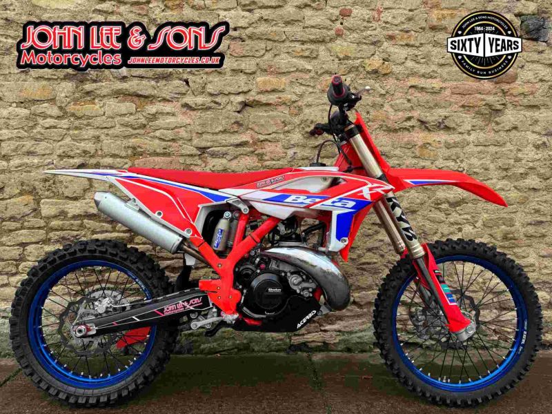 2025 Beta RX350 2T 2026 EX DEMO RED