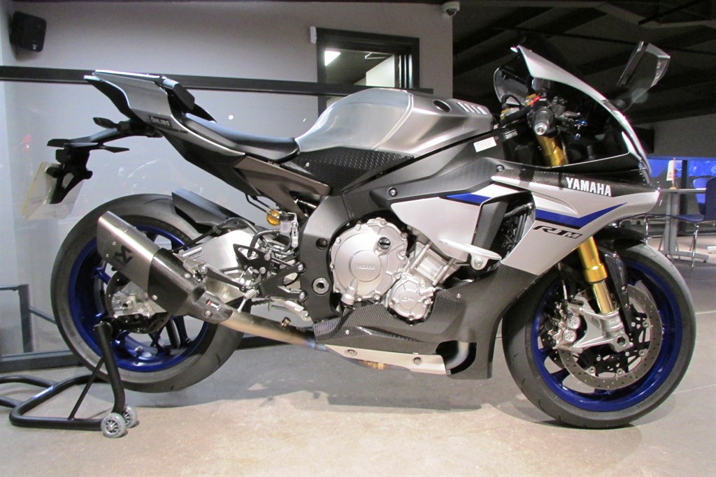 Yamaha R1M
