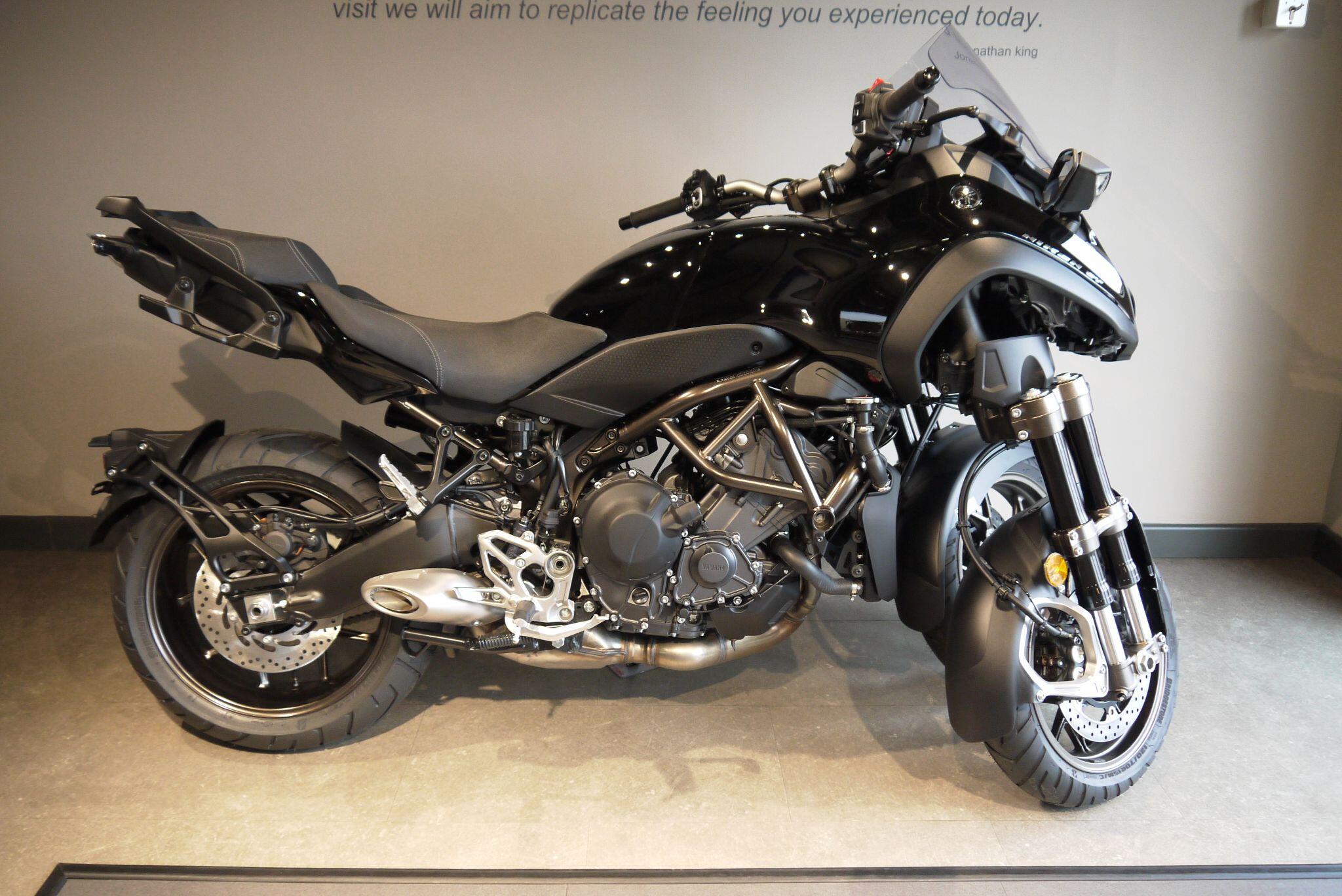 2024 Yamaha Niken GT