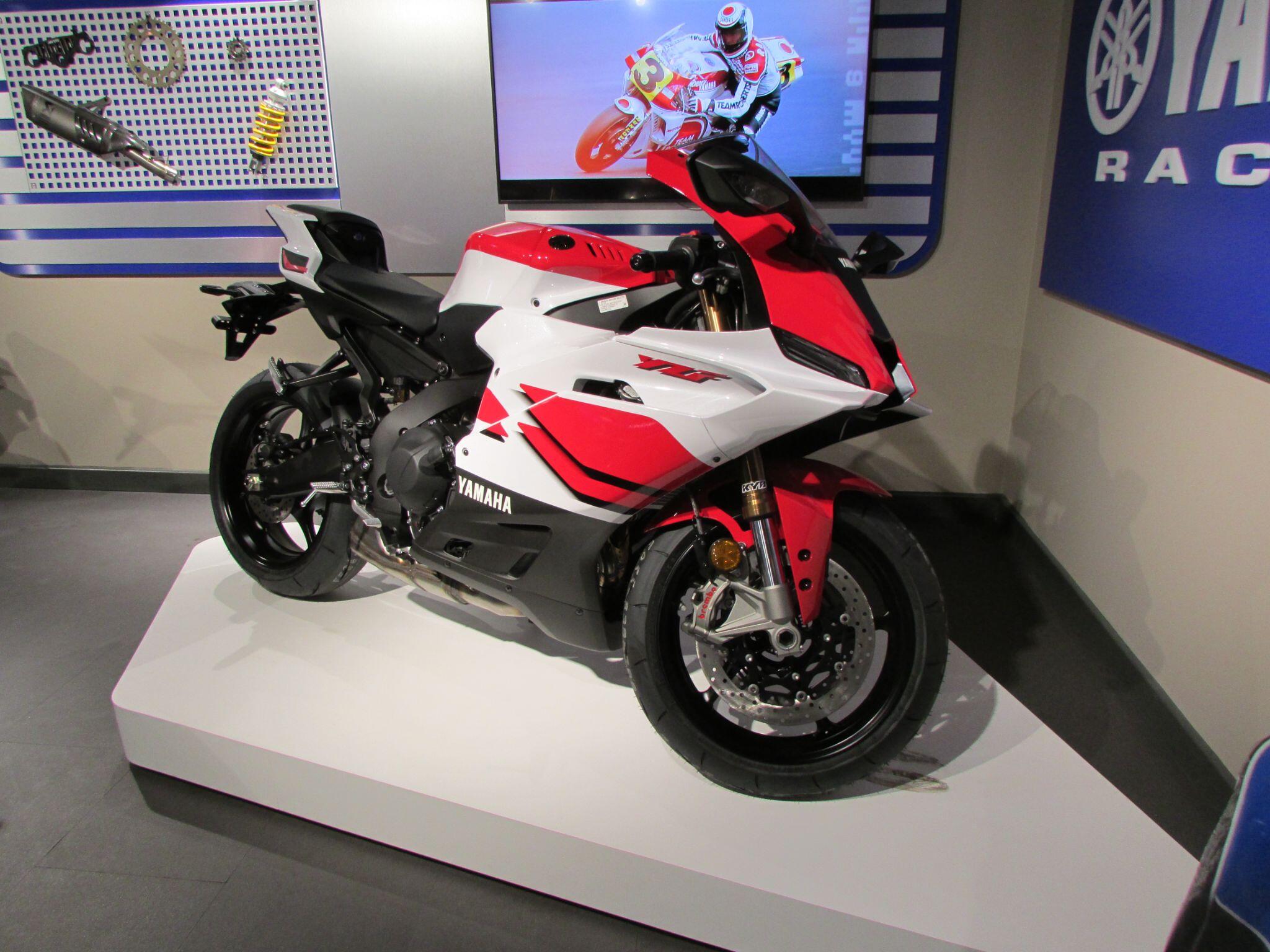 New Yamaha R9