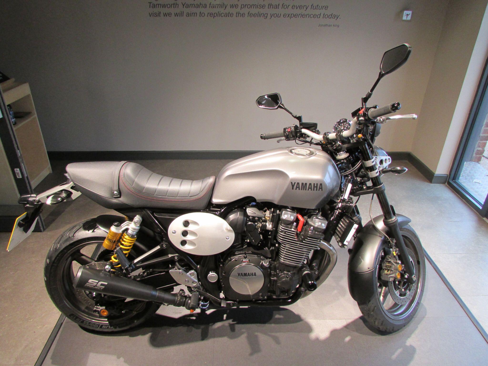 2016 Yamaha XJR1300 2016 Yamaha XJR1300