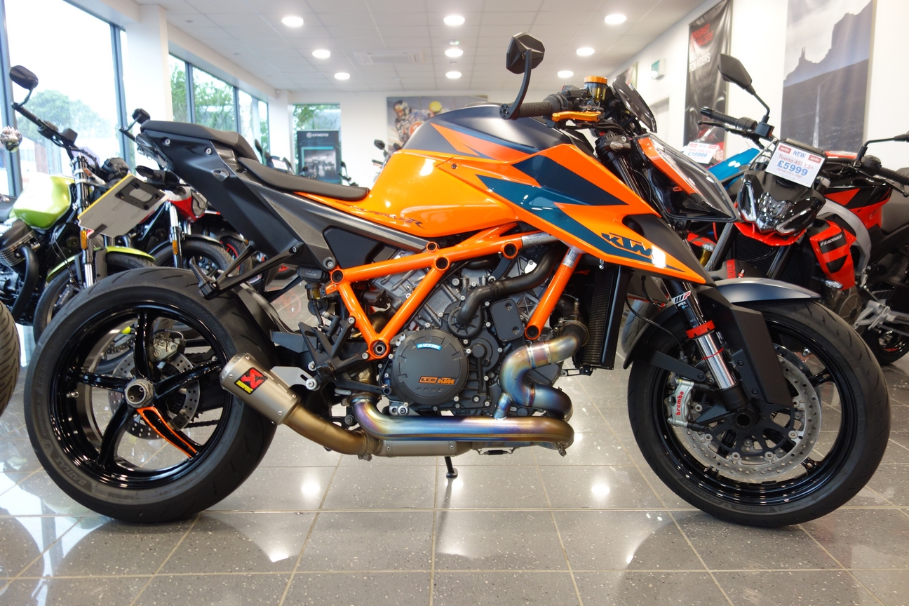 Superduke R ( 21 MY)