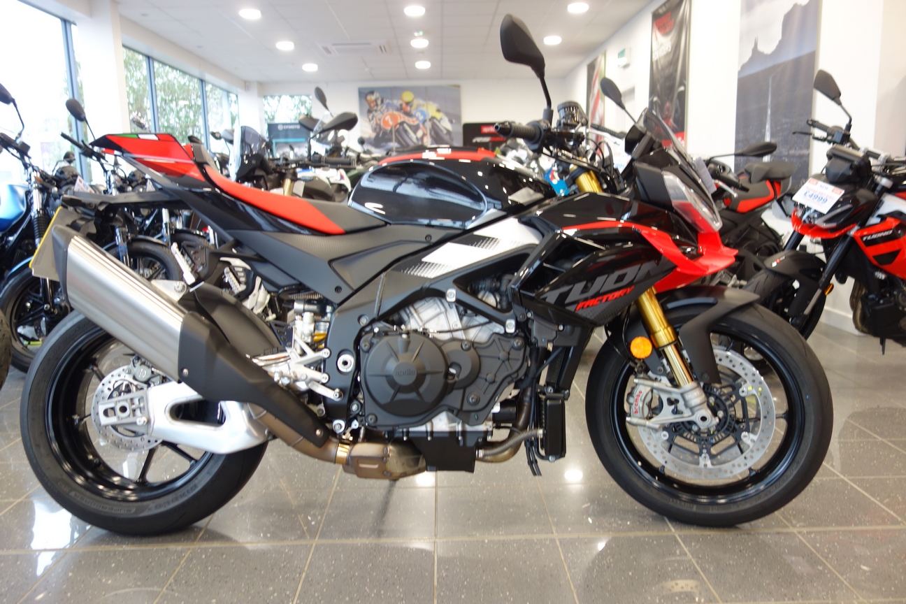 Tuono V4 1100 Factory (25 MY)