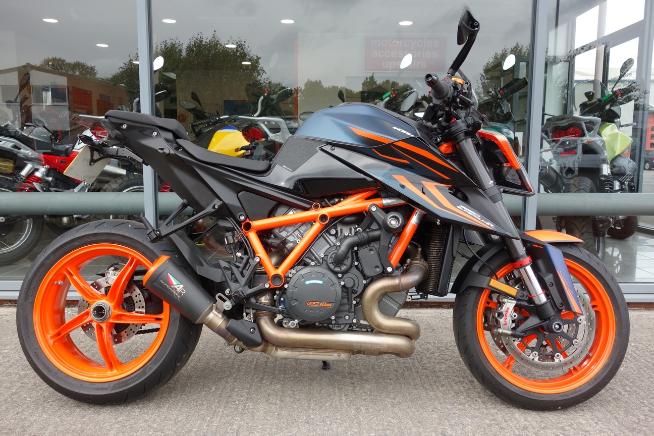1290 Superduke R (22 MY)