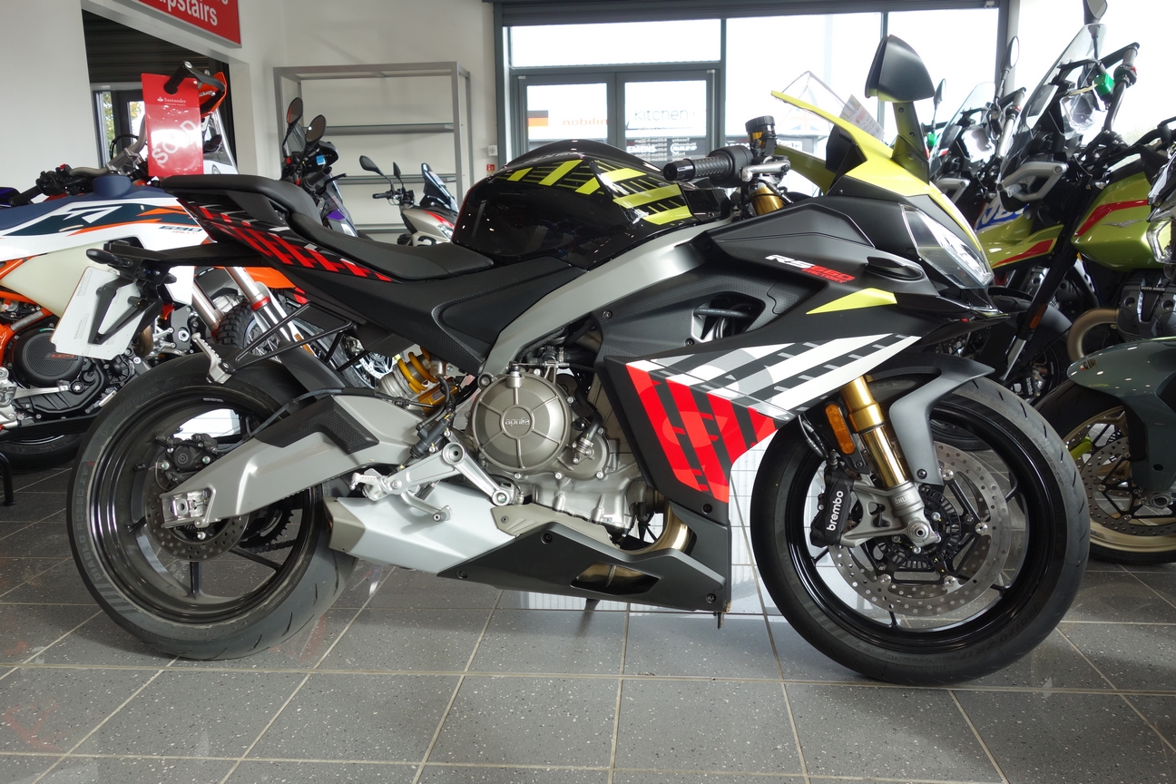 RS 660 Factory RS 660 Factory