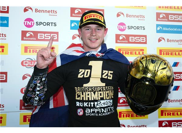 Henry Snell Crowned 2025 AJN Steelstock Kawasaki British Superteen Champion