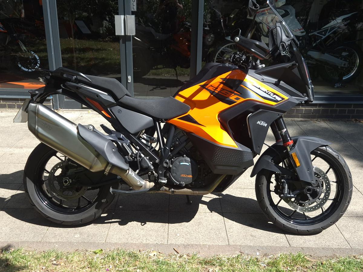 2022 KTM 1290 SUPER ADVENTURE S