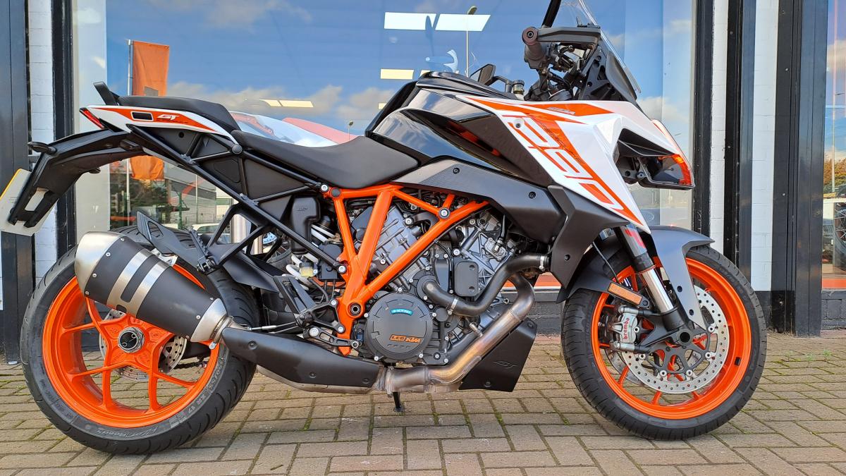 2021 KTM KTM 1290 SUPERDUKE GT 21