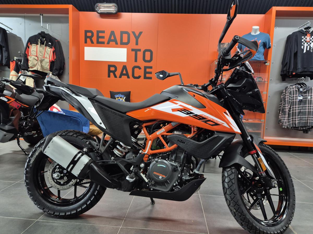 0000 KTM 390 ADVENTURE