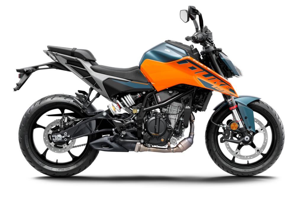 0000 KTM KTM 125 DUKE