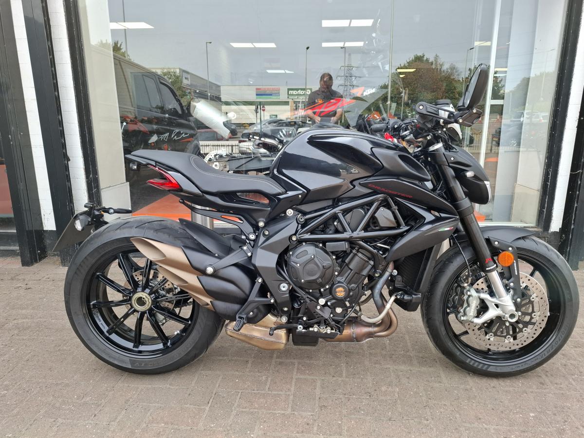 2025 MV AGUSTA DRAGSTER R DMC Moto Birmingham