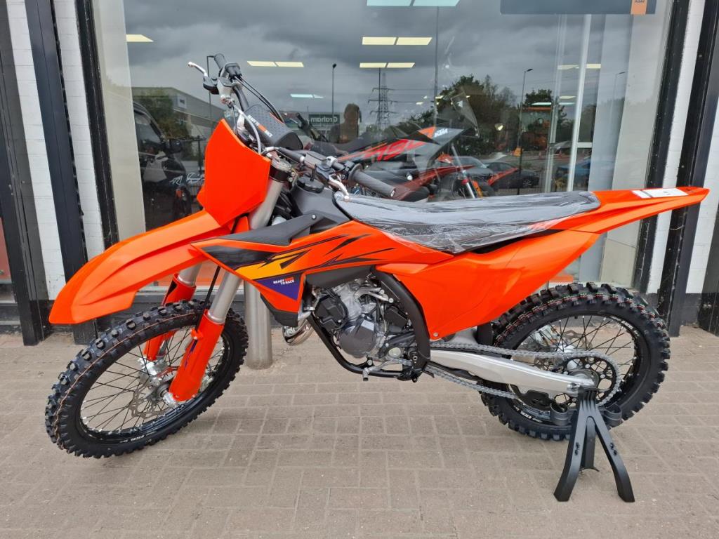 0000 KTM 125 SX KTM London