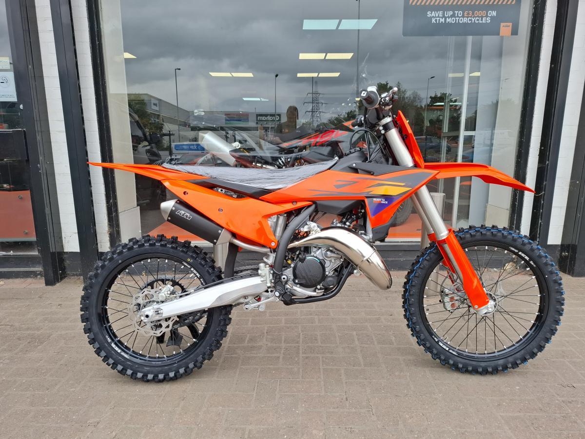 0000 KTM 125 SX