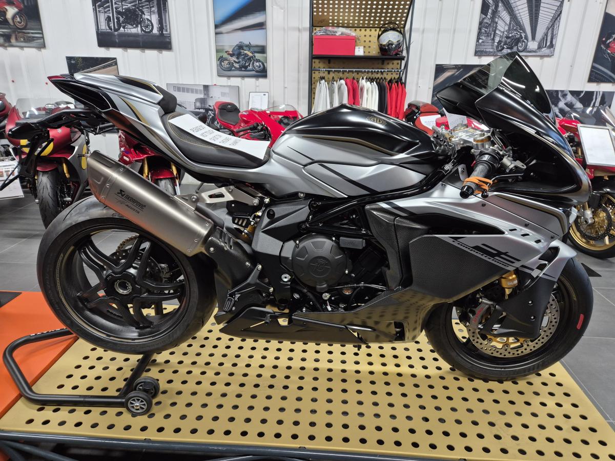 0000 MV AGUSTA F3 Competizione