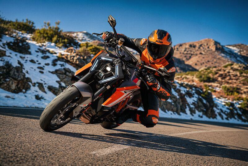 0000 KTM 1390 SUPERDUKE RR