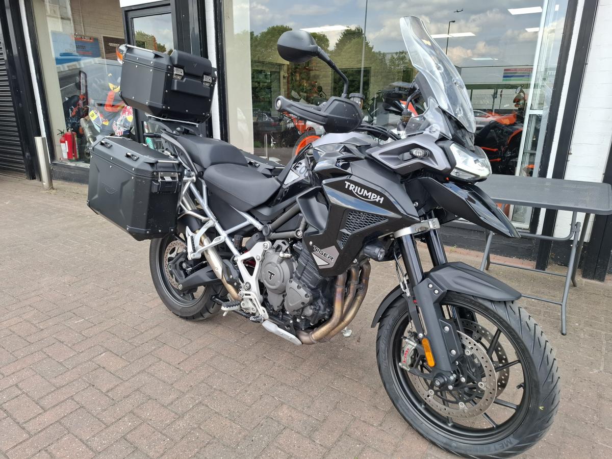 2023 Triumph Tiger 1200 GT Pro