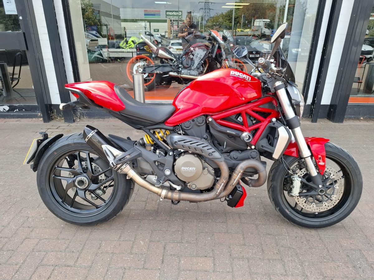 2014 Ducati DUCATI M1200