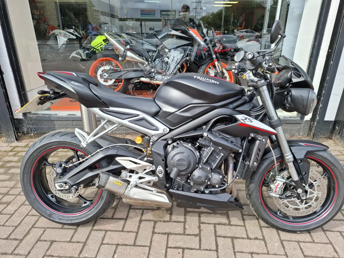 2018 TRIUMPH TRIUMPH STREET TRIPLE RS