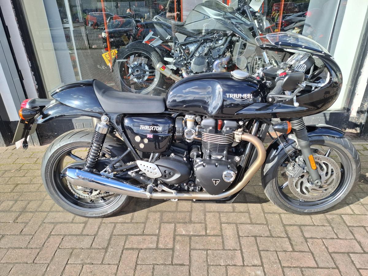 2021 TRIUMPH THRUXTON 1200