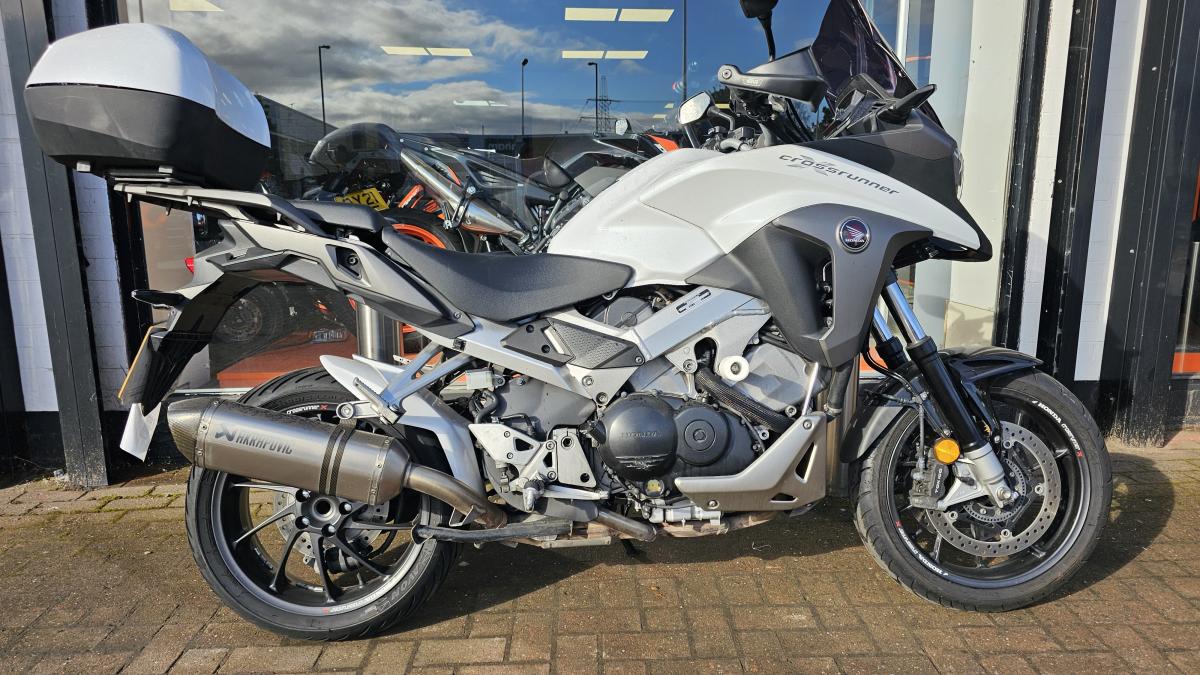 2016 HONDA VFR 800 X-F