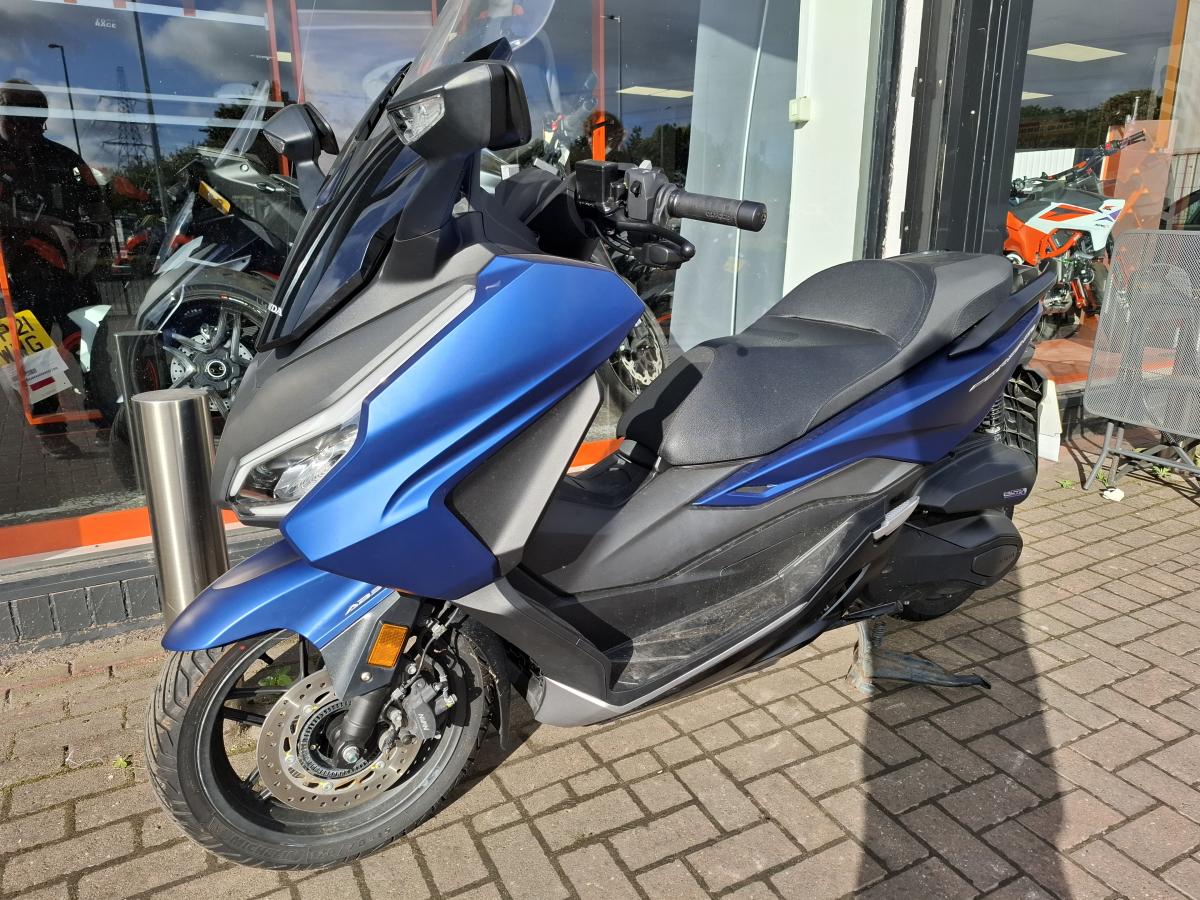 2024 HONDA NSS 350 A-R