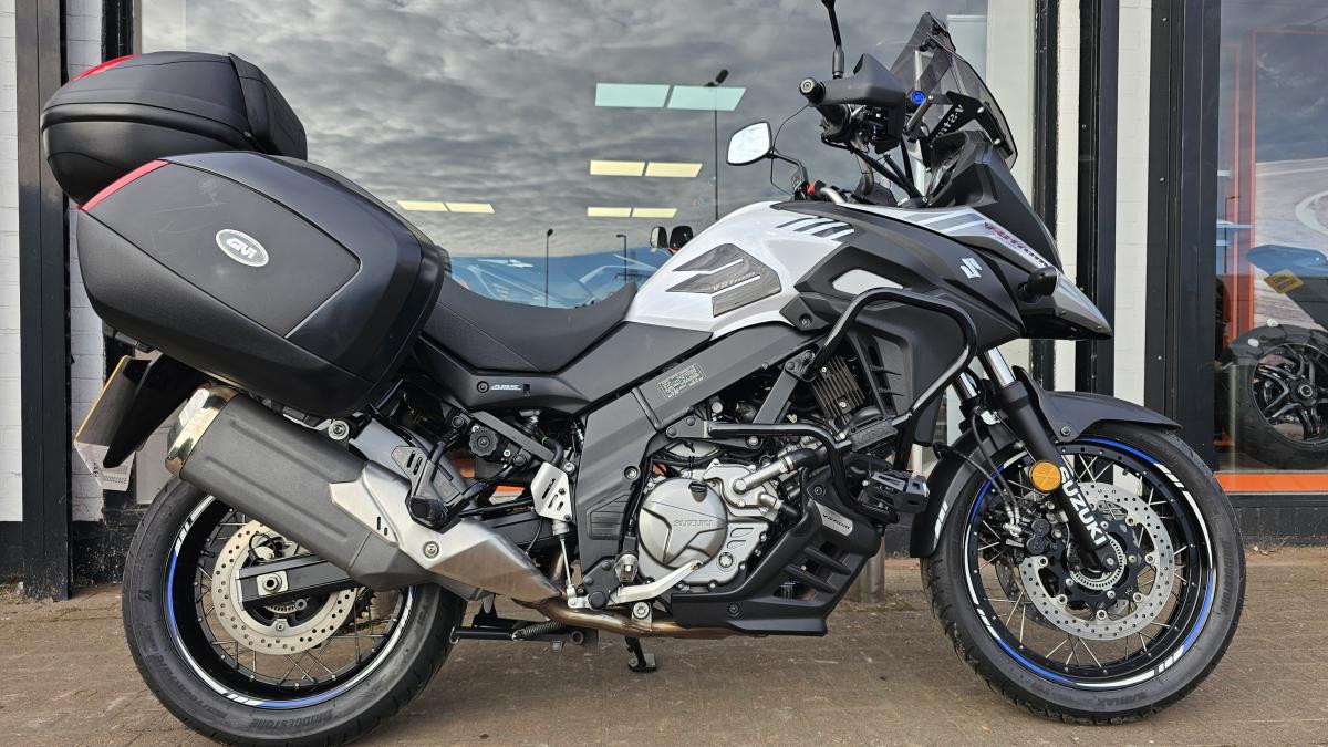 2017 SUZUKI DL 650 X AL7 2017 SUZUKI DL 650 X AL7
