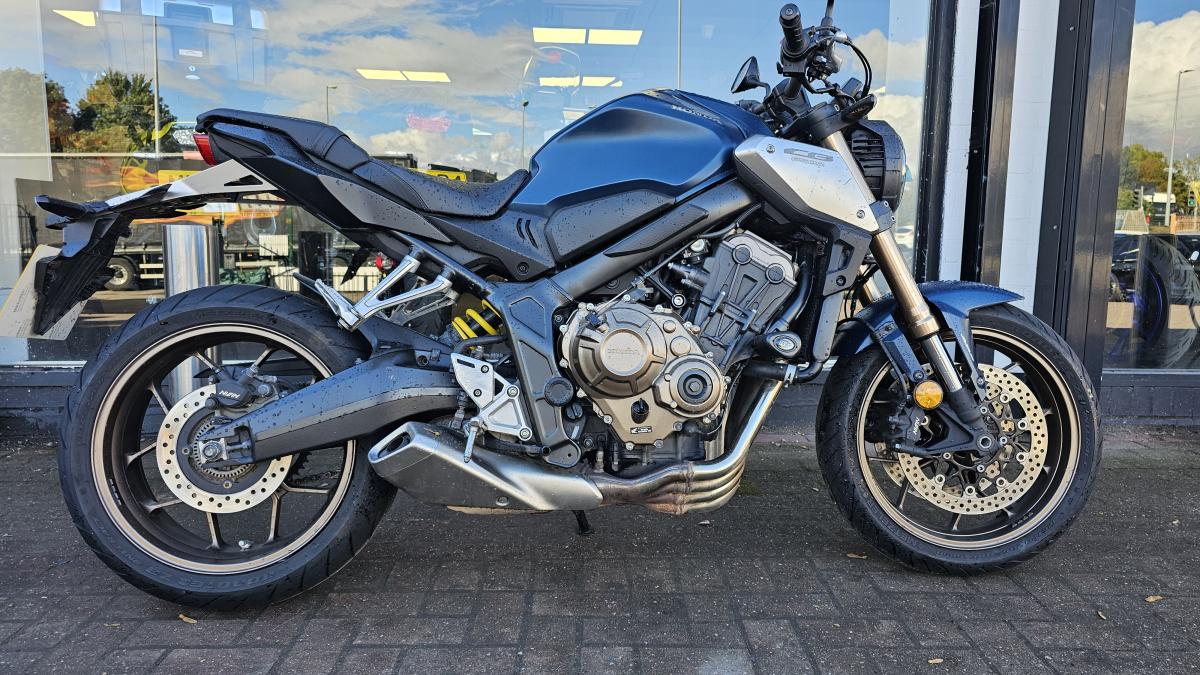 2022 HONDA CB 650 RA-M