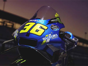 SUZUKI'S MAGNIFICENT SEVEN ON DISPLAY AT MOTORCYCLE LIVE
