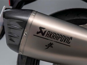AKRAPOVIC SILENCERS FORM PERFORMANCE ACCESSORY PACK FOR HAYABUSA