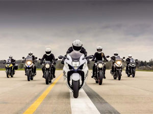 BUYING POWER: HAYABUSA LEADS SUZUKI'S SUMMER SALES CAMPAIGN