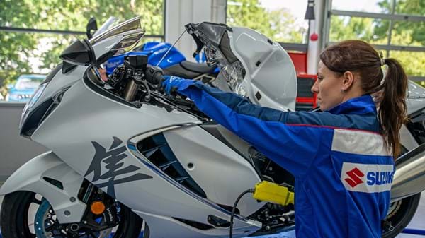SUZUKI LAUNCHES INDUSTRY-FIRST ACCIDENT AFTERCARE PROGRAMME