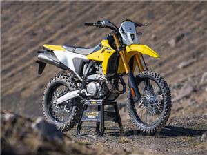Pricing announced for new Suzuki DR-Z4S and DR-Z4SM