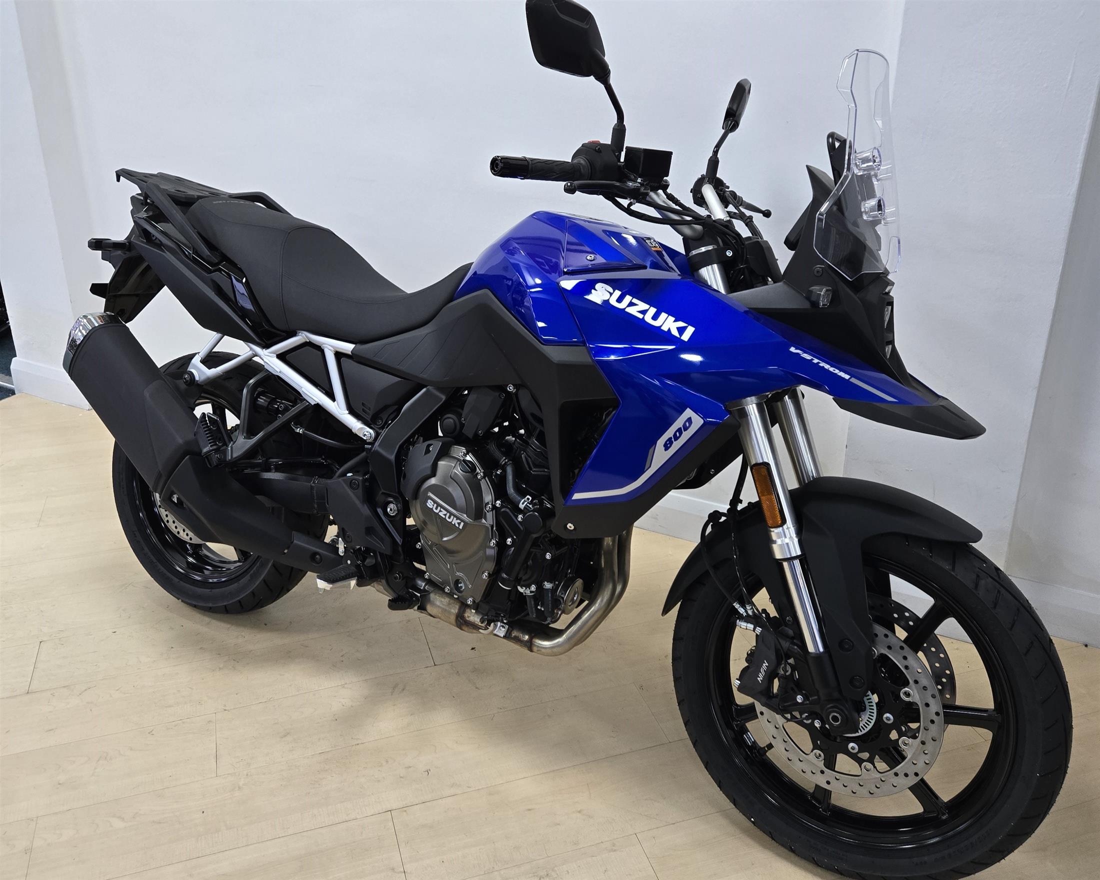 Suzuki DL800 RE